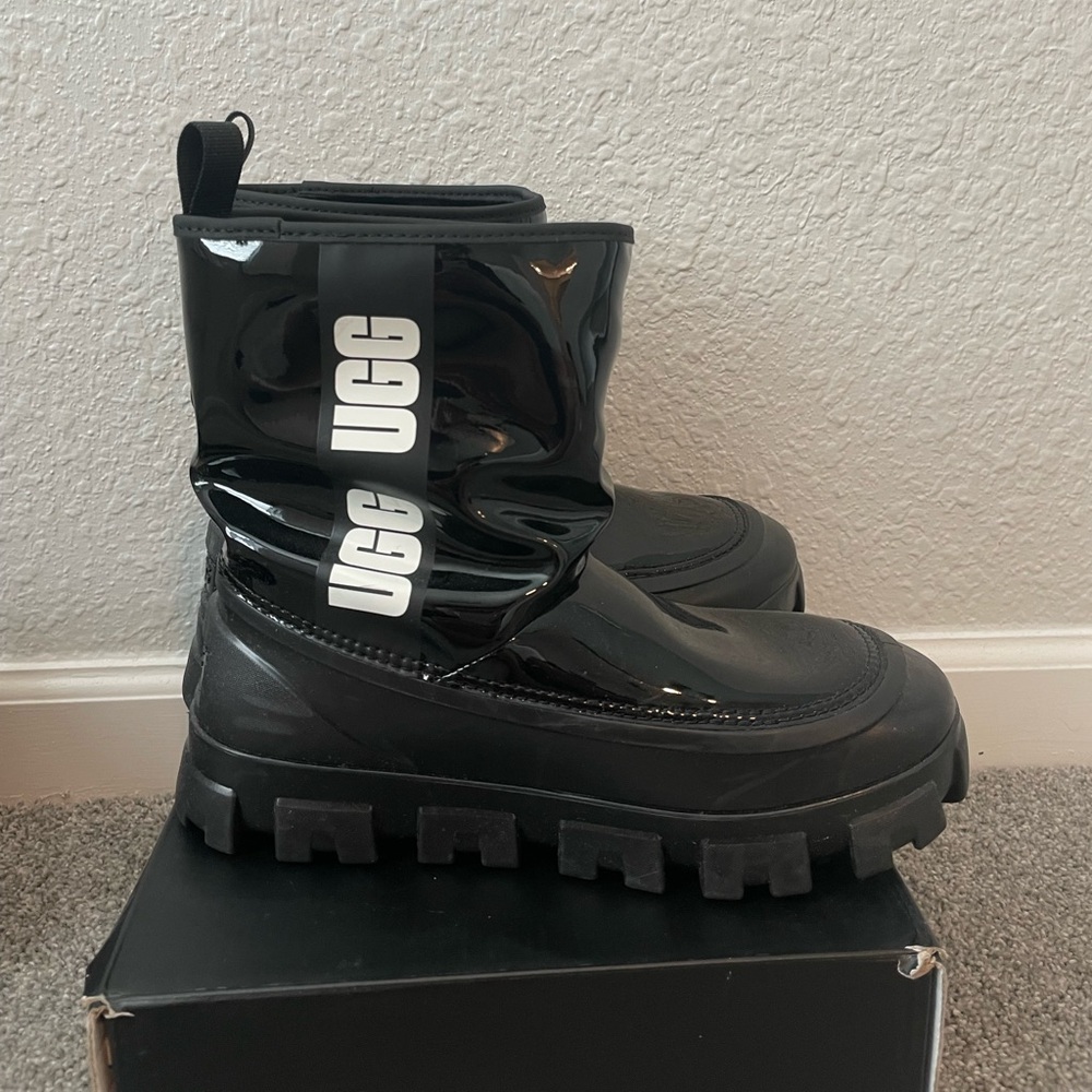 UGG NWOT Patent Mid-Calf Waterproof Boots | Black